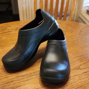 Tredsafe Unisex Slip Resistant Comfort Work Black Shoes M8 W9